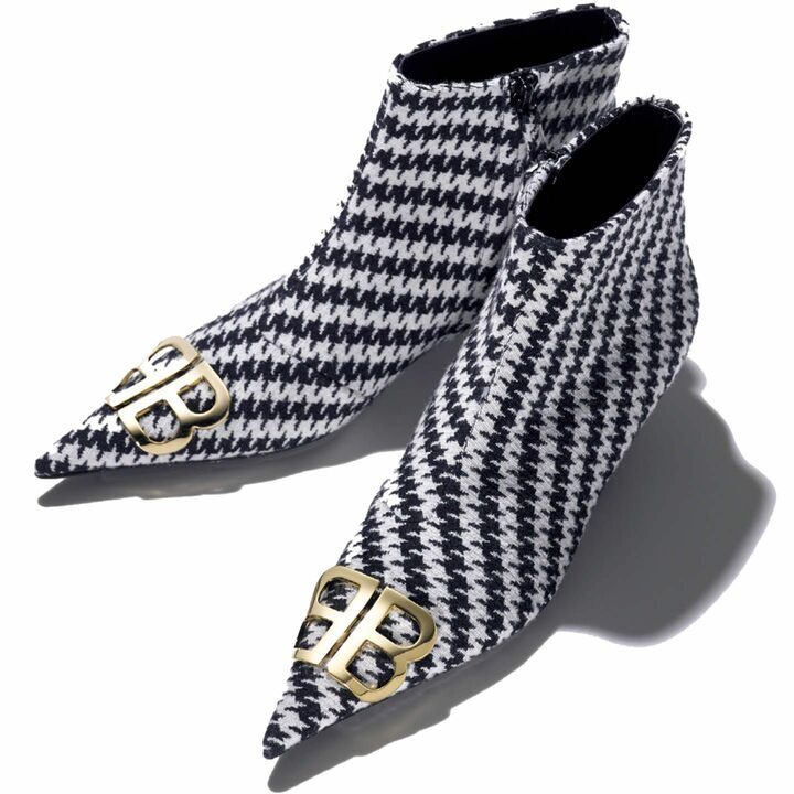 ブーツ「BB ブーティ」￥195,000【ヒール：4cm】［ウール混ファブリック］（バレンシアガ ジャパン）　[Precious2018年11月号148ページ]