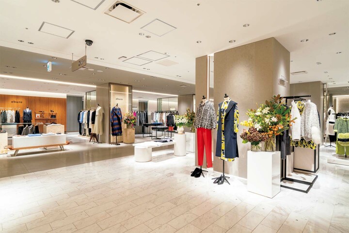 伊勢丹新宿店本館3階の「コンテンポラリー」スペース