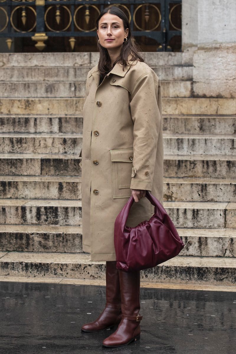 上品さを演出する、ワインレッドに合う色【見本コーデ27選】 Precious.jp（プレシャス）