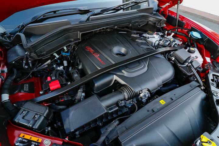 ディーゼルはSUVとの相性抜群。車内にいる限り、振動や音はほとんど気にならない。