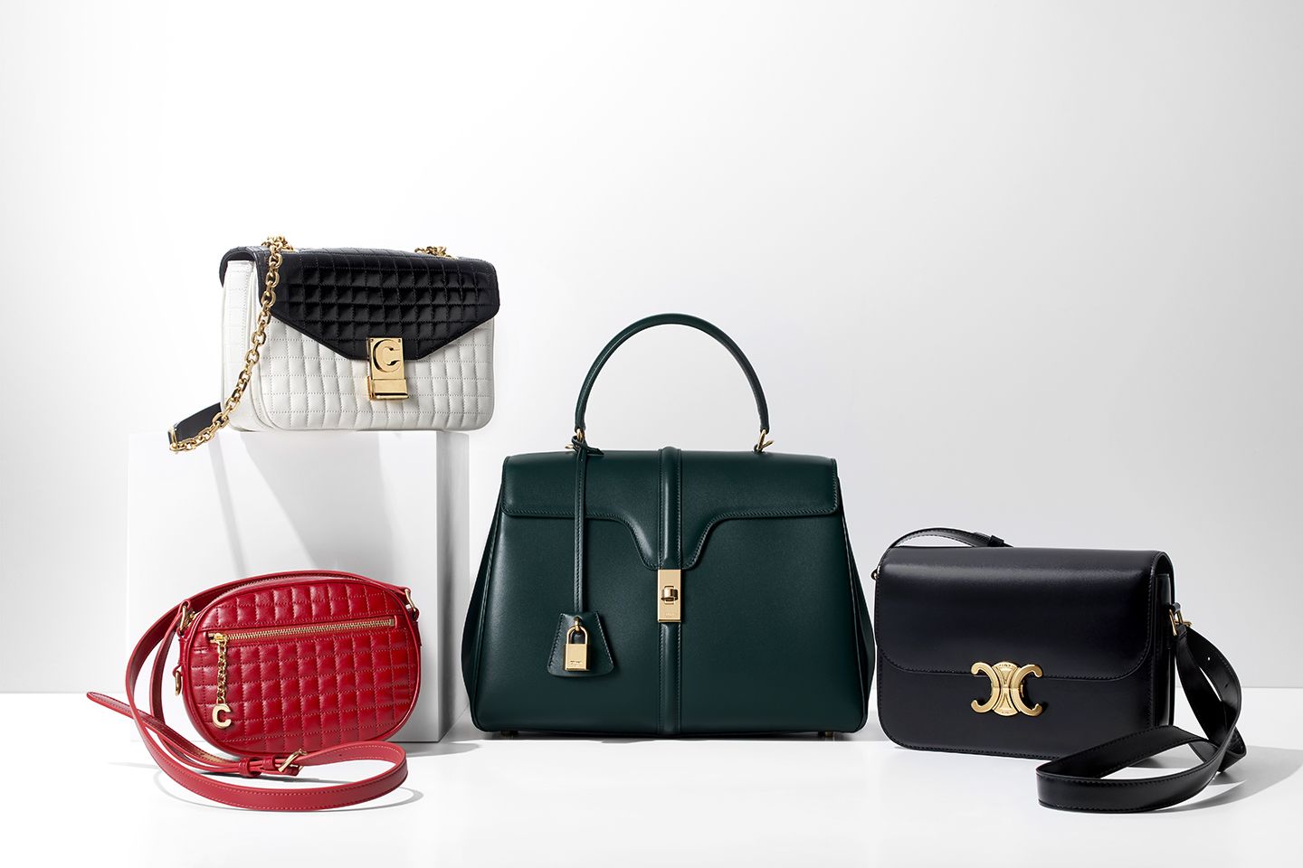 左から/CELINE(セリーヌ)の新作「C(セー) チャーム」、「C(セー)」、「16(セーズ)」、「TRIOMPHE(トリオンフ)」