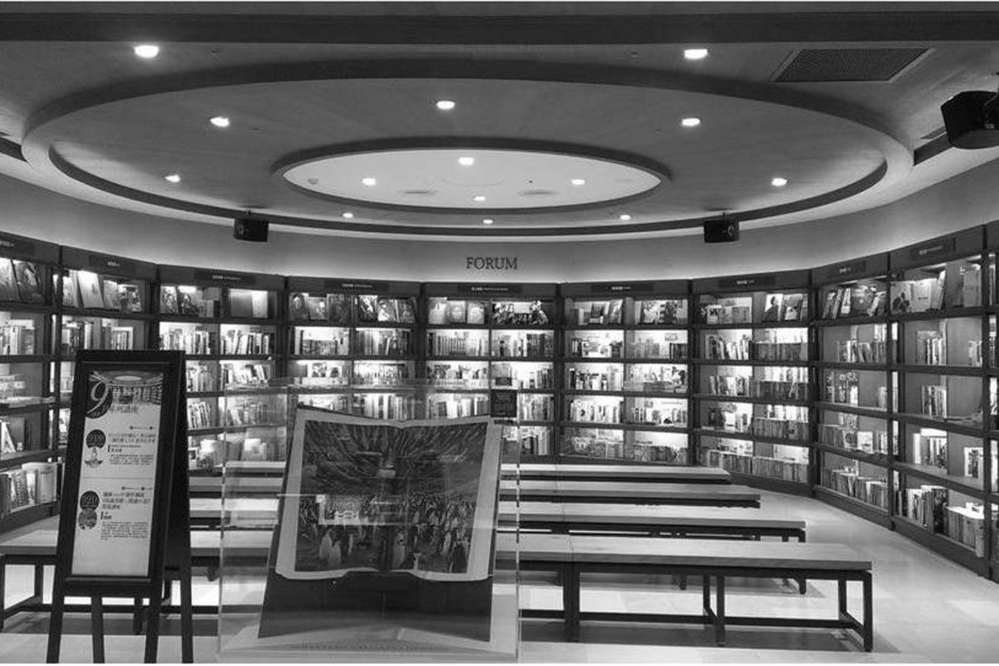 「誠品生活」は、かつて『TIME』誌で、アジアで最も優れた書店に選ばれたことも。