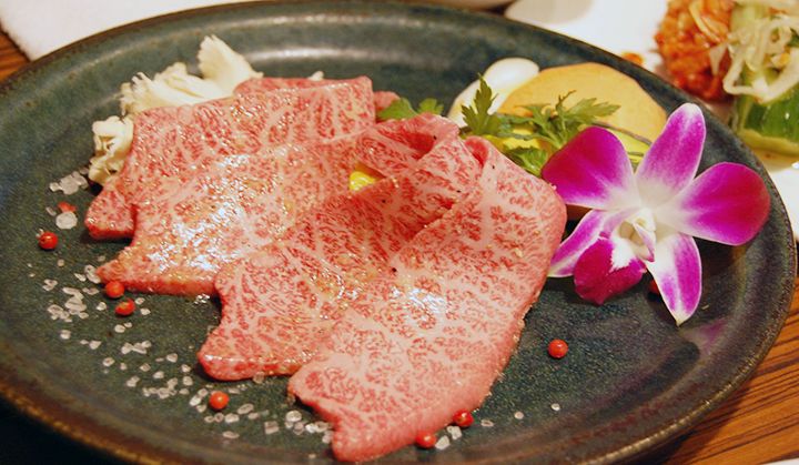 高級焼肉を美味しく食べるマナー