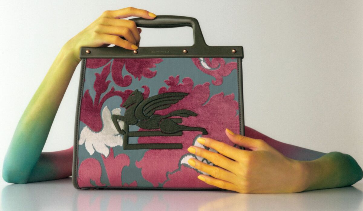 『エトロ』の歴史とサステナビリティの出会い！マルコ・デ・ヴィンチェンツォによる新コレクション「ラブトロッター」が誕生