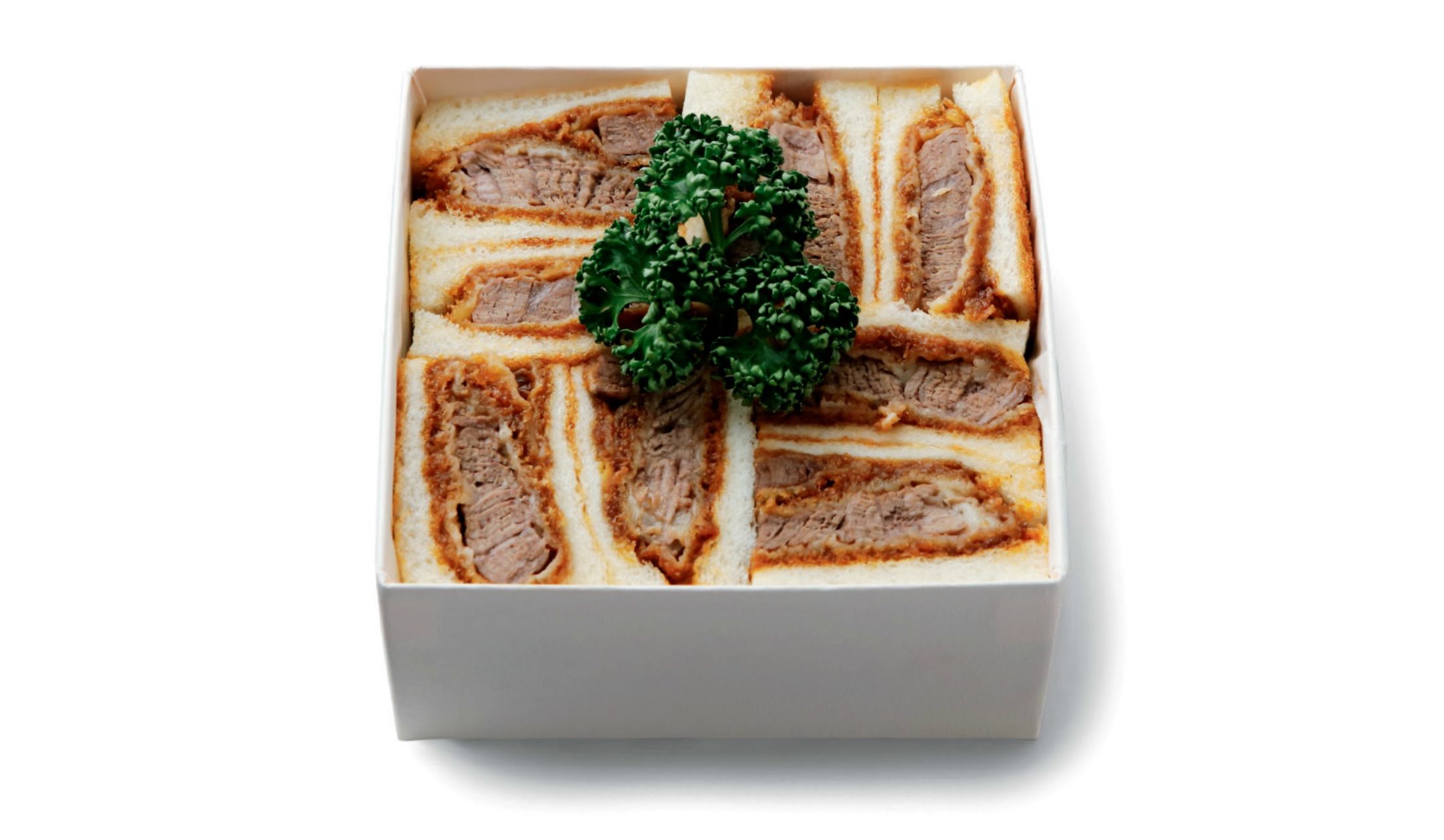 「グリル富久屋」カツサンドウィッチ¥1,780+箱代¥100(税込)