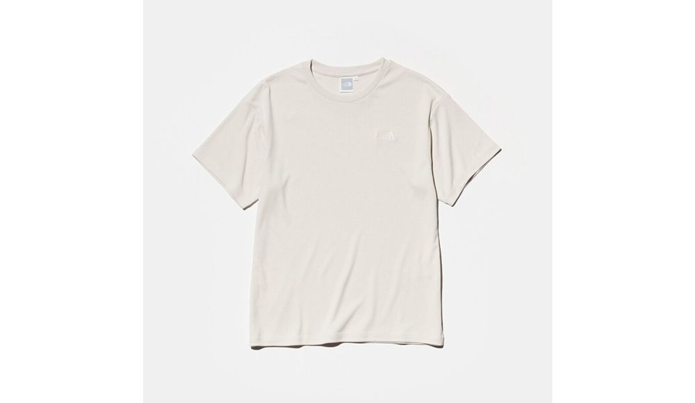 ザ・ノース・フェイスからフルーツで染めたTシャツやワンピースが登場
