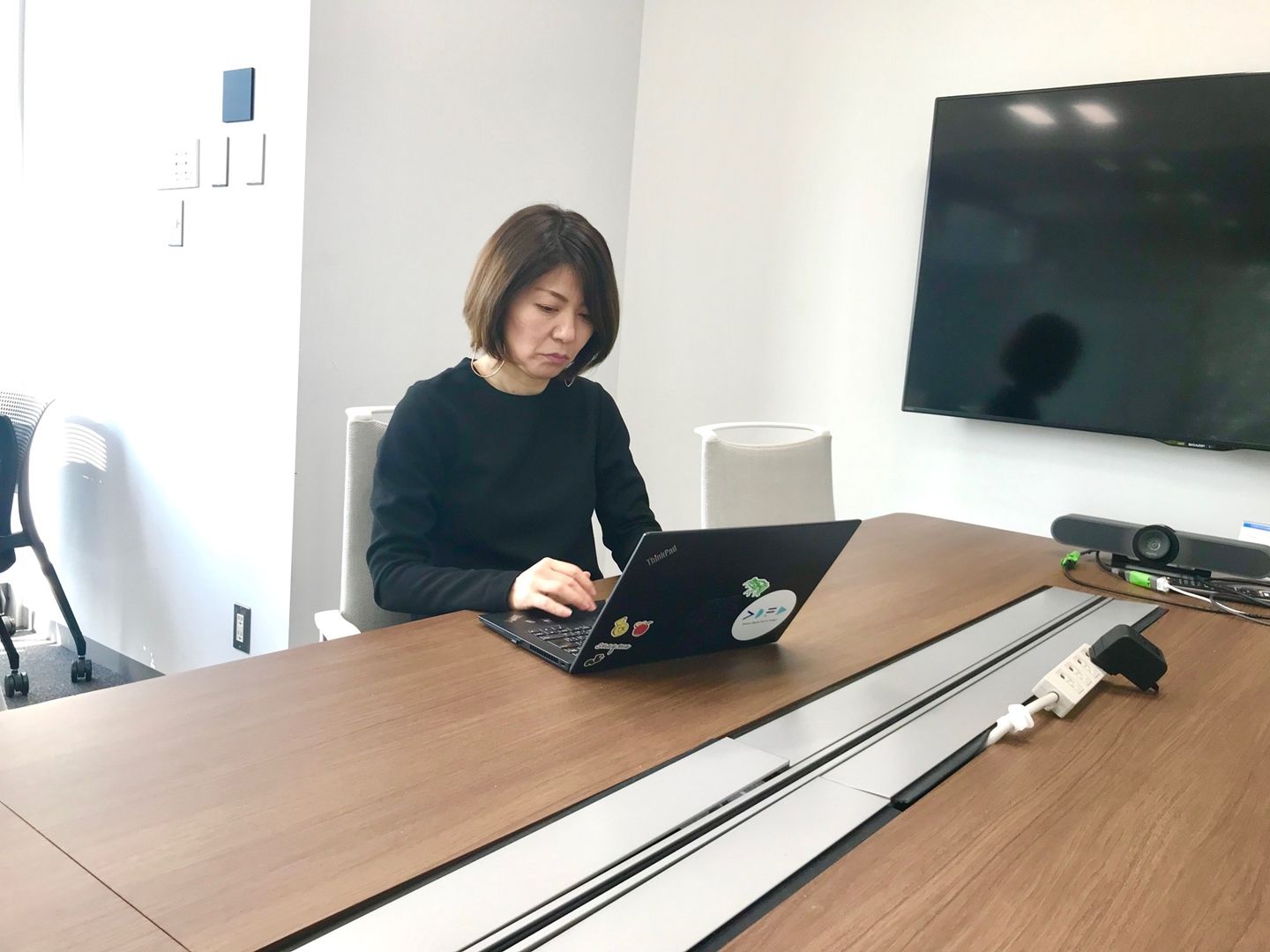 この1年間はほぼリモートワーク、重要な打ち合わせなどでたまに出社するそう