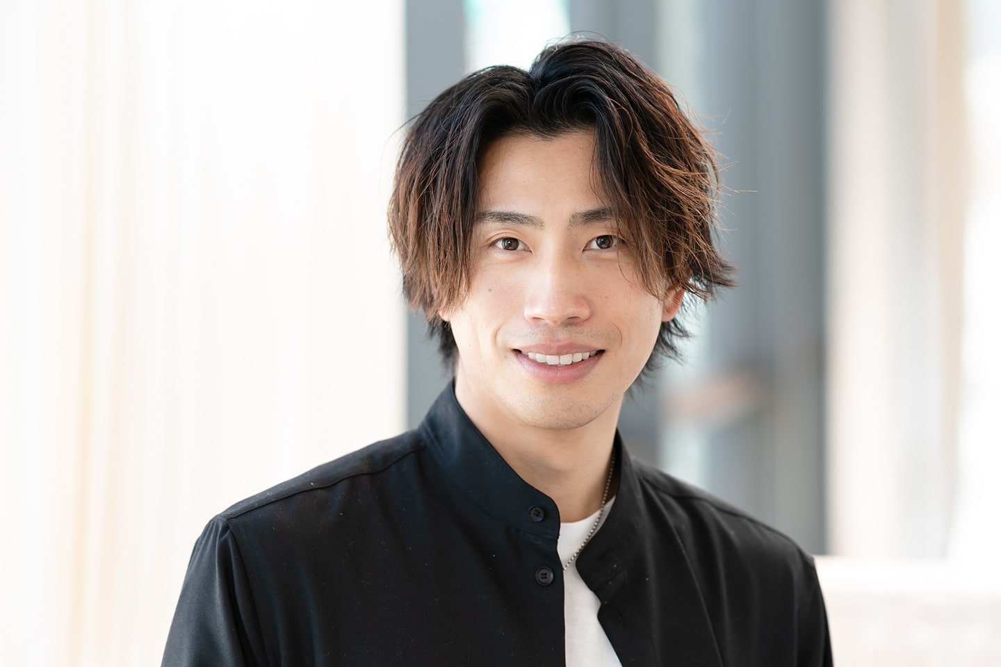MINX銀座二丁目店 店長・徳永利彦さん。週に1~2回はサウナへ。「サウナで汗を流すようになって、すごく体調がよくなりました。すっきりしてリラックスできます」Instagramアカウント@minx.ginza2chome.hair
