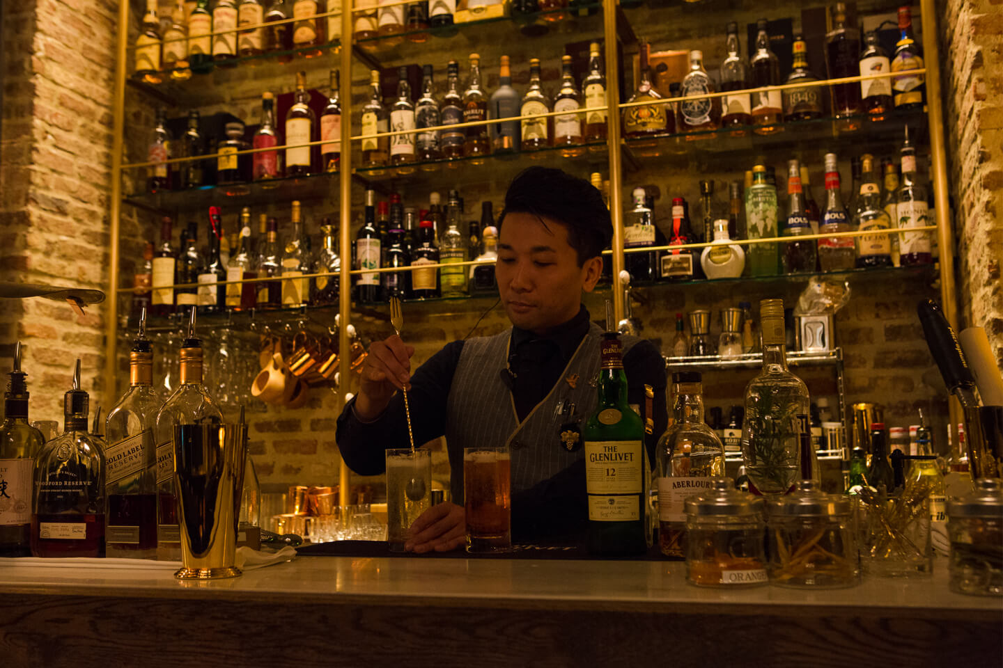 TOKYO Whisky Libraryのバーテンダー小田健吾さん