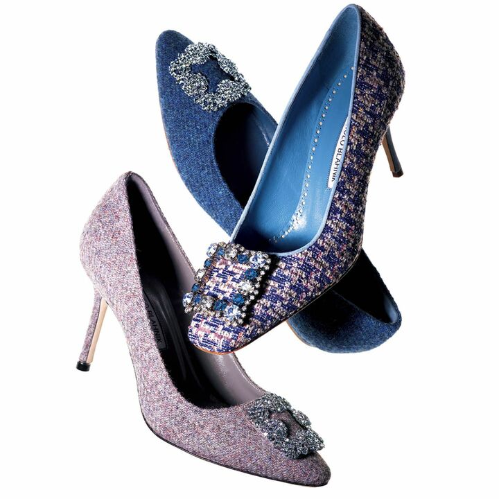 靴［上・手前］「VAZZA（ヴァッザ）」￥162,000【ヒール：7cm】・［上・奥］「HANGISI（ハンギシ）」￥148,000【ヒール：1cm】・［下］「HANGISI」￥154,000【ヒール：9cm】（ブルーベル・ジャパン〈マノロ ブラニク〉）　[Precious2018年11月号334ページ]