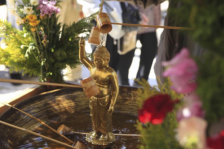 2020年の「花まつり(灌仏会:かんぶつえ)」はいつ?