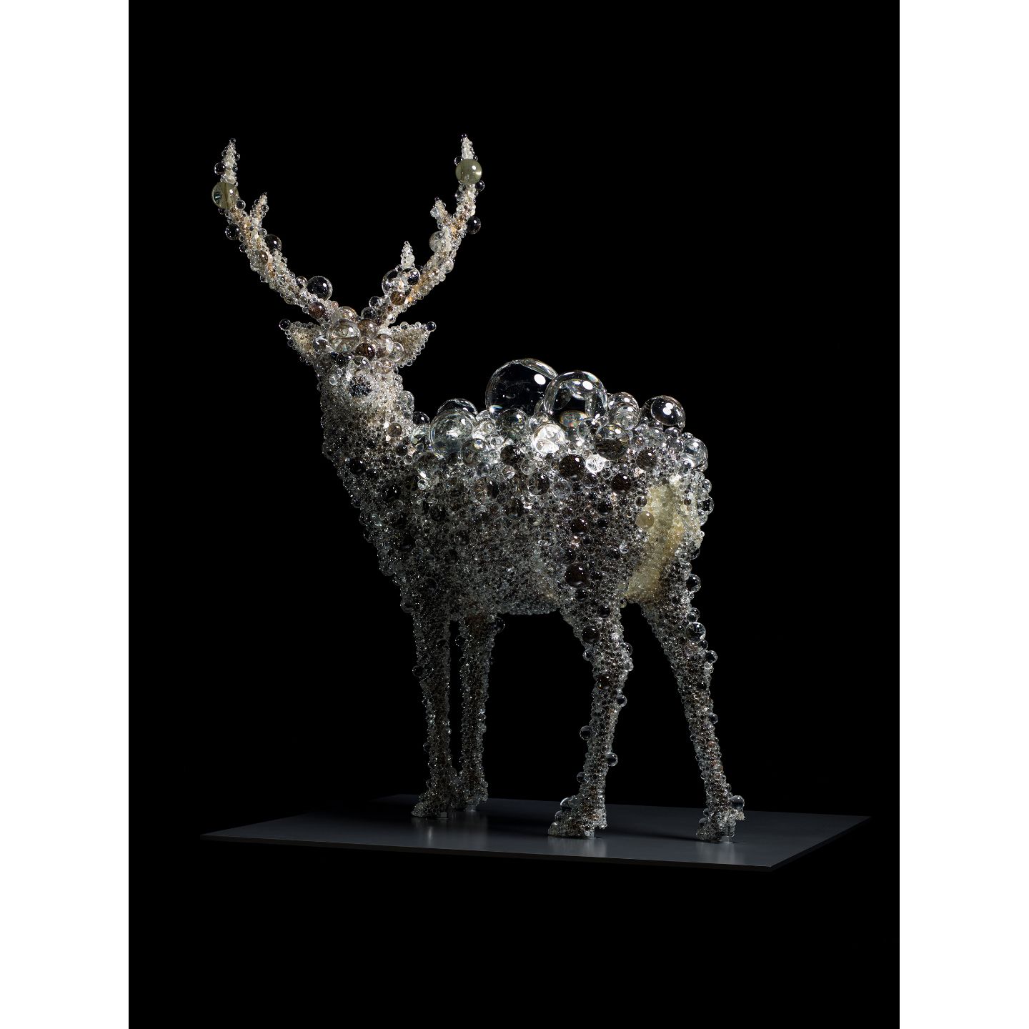 名和 晃平 《PixCell-Deer#48》 2017年 ミクストメディア 210.9x181.3x150cm Photo:Nobutada OMOTE|Sandwich Courtesy of SCAI THE BATHHOUSE