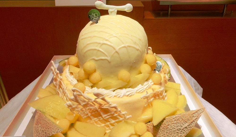 マスクメロン４個をたっぷり使ったケーキが豪華すぎる フルーツ専門店 新宿高野 のメロンスイーツ６選 Precious Jp プレシャス