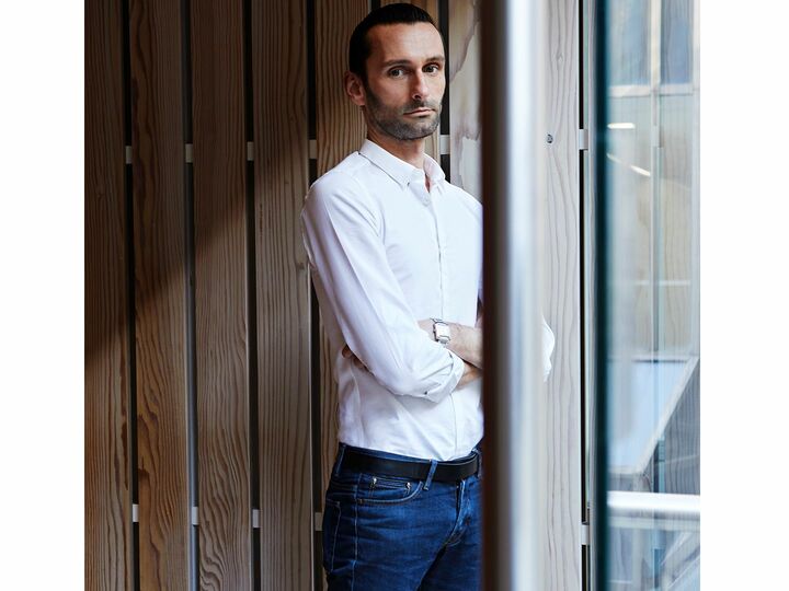 英国王室御用達ブランド「スマイソン」CEOのパオロ・ポルタ氏