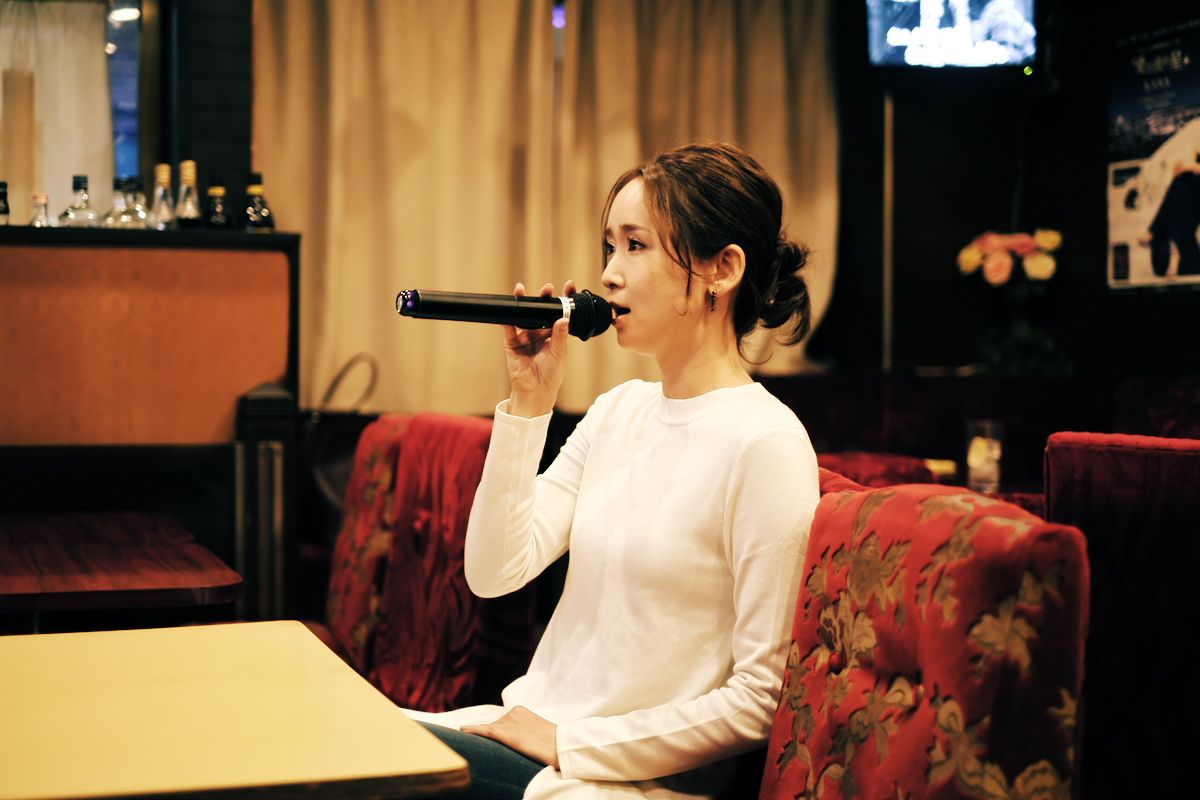 おっとりとした雰囲気の冨樫さんに『I LOVE YOU』の曲調が合っている