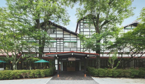【プレゼントキャンペーン】軽井沢「万平ホテル」での宿泊（１泊夕朝食付き）を１組２名様に！
