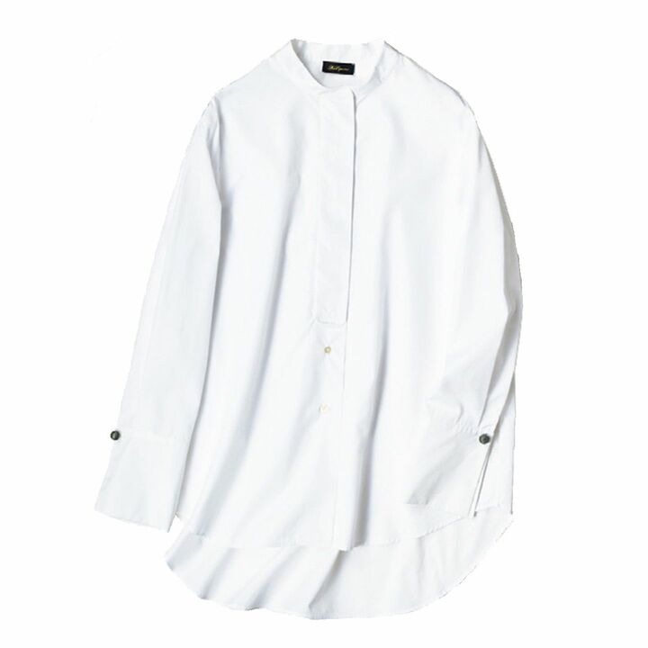 シャツ￥65,000（サン・フレール〈レ・コパン〉）　[Precious2018年10月号106ページ]