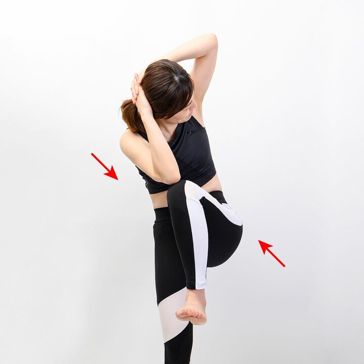 この動きは腹直筋、腹斜筋、大腰筋に効きます。筋肉の収縮と伸展の動きを意識して行いましょう。
