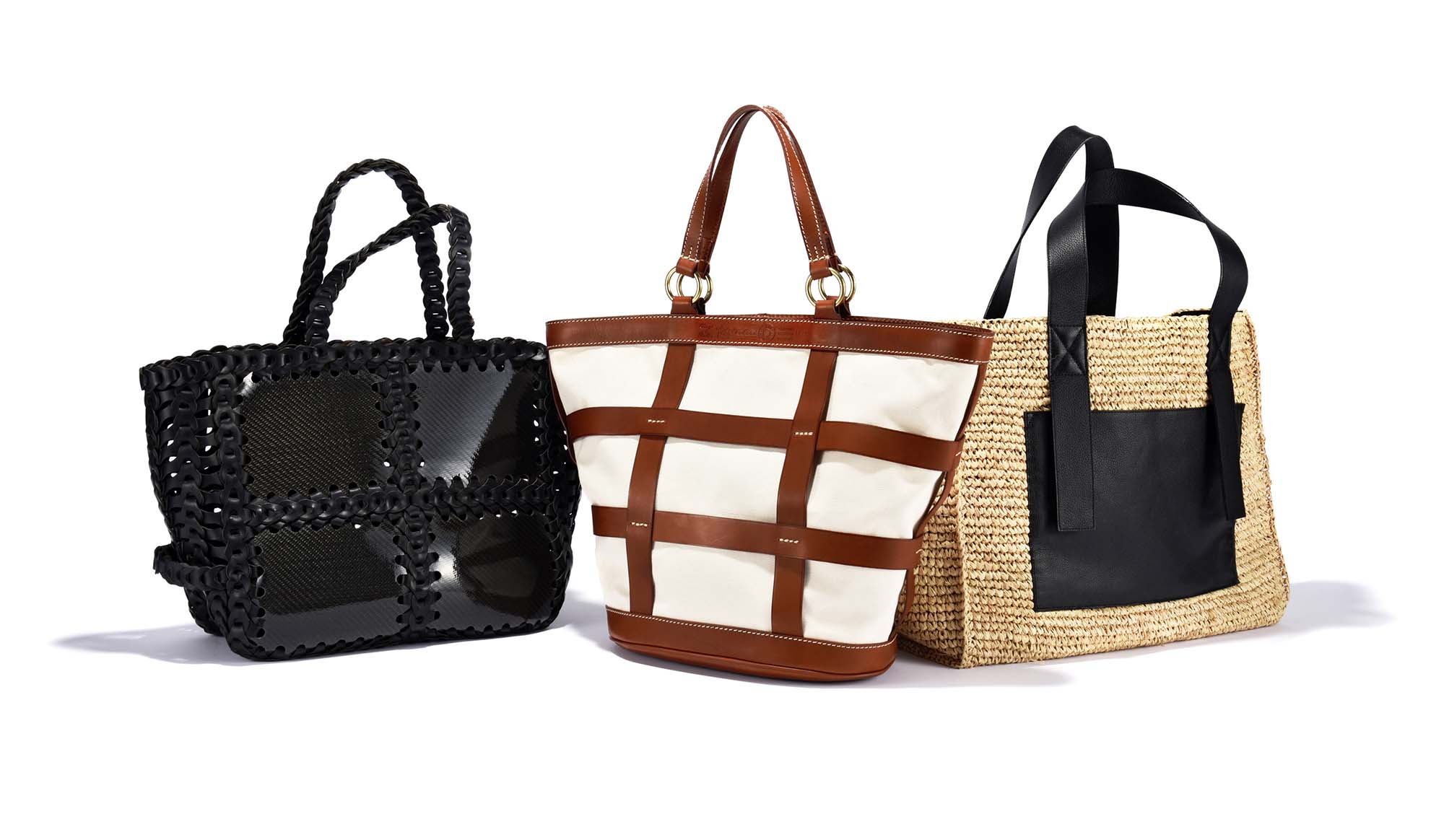左から順に【W37×H31×D17cm】¥200,000(トレメッツォ〈イルミーチョ〉)【W31×H35×D18cm】¥68,000(フェリージ 青山店)【W46×H37×D18cm】¥39,000(ユナイテッドアローズ 六本木ヒルズ店〈ラドロー フォー ユナイテッドアローズ〉)