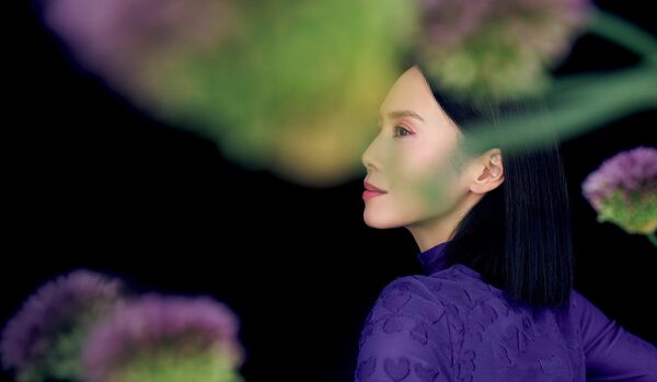 中谷美紀さんインタビュー｜愛する花と、自然が教えてくれたこと