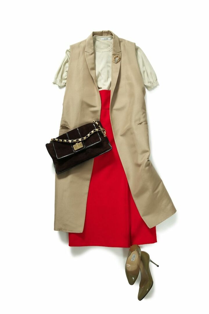 端境期のアウターとしても便利なジレ。