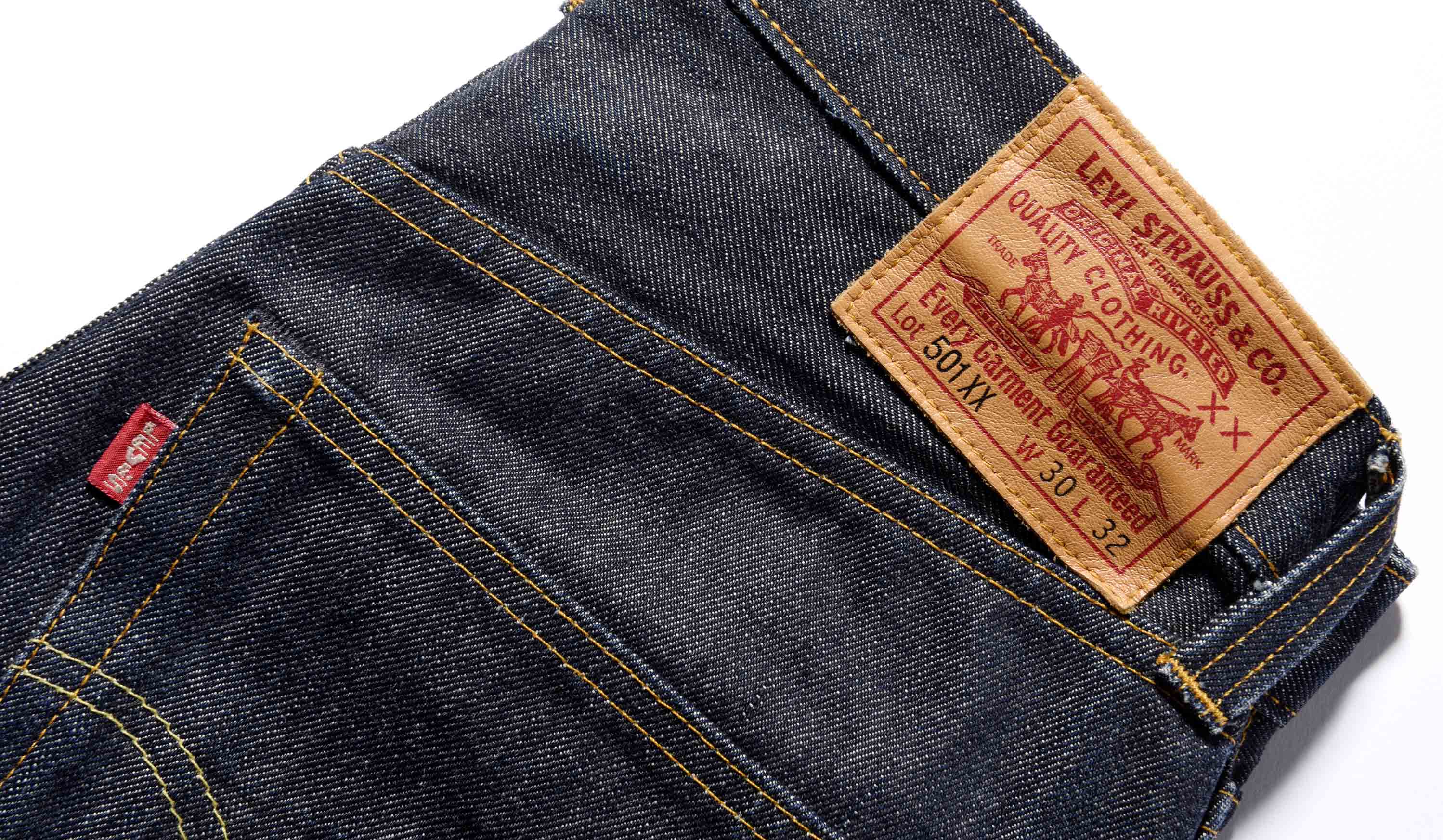 革パッチには、「XX」、赤タブには、「LEVI'S」。