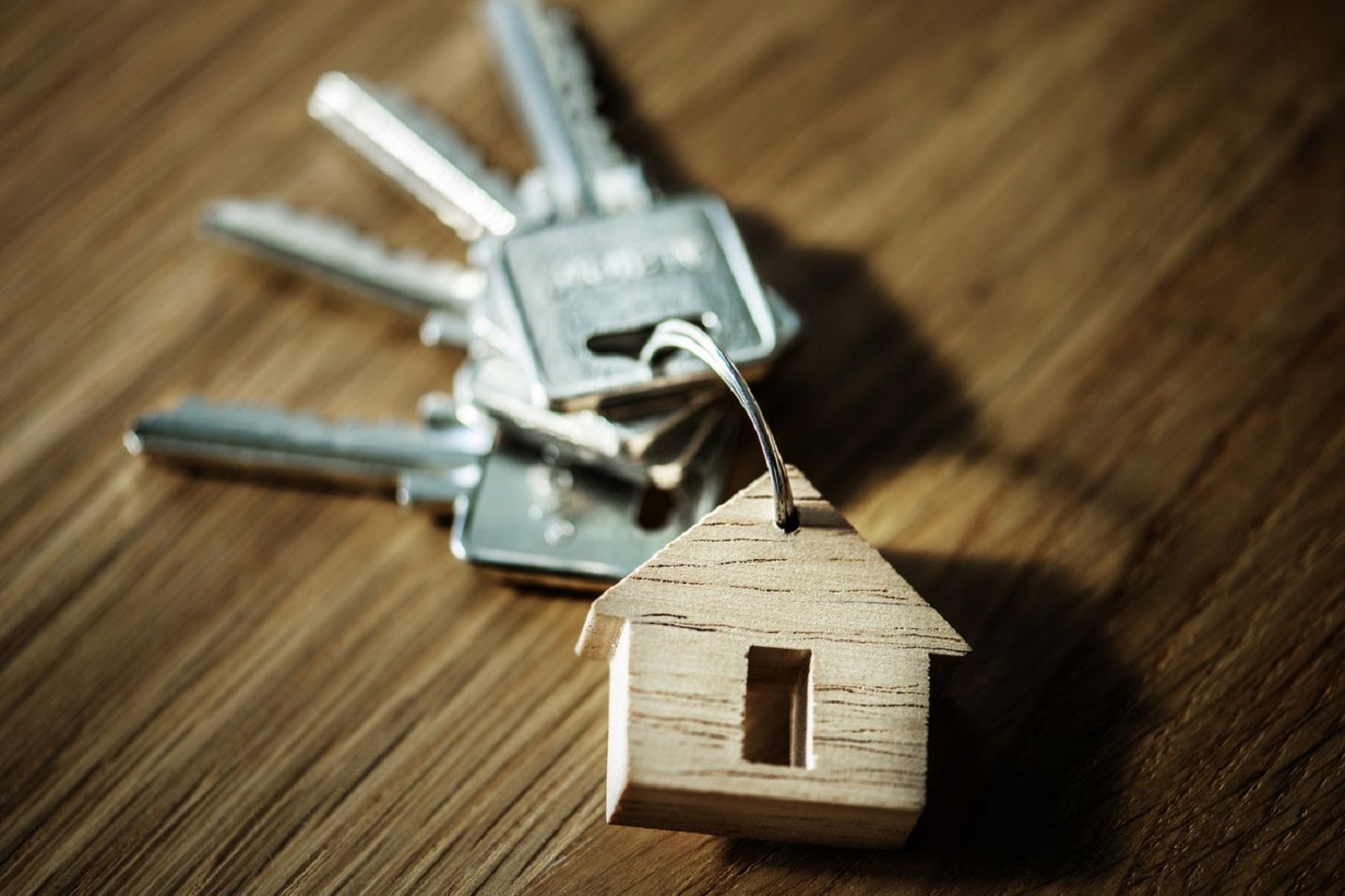 億万長者になれる住宅はどっち?