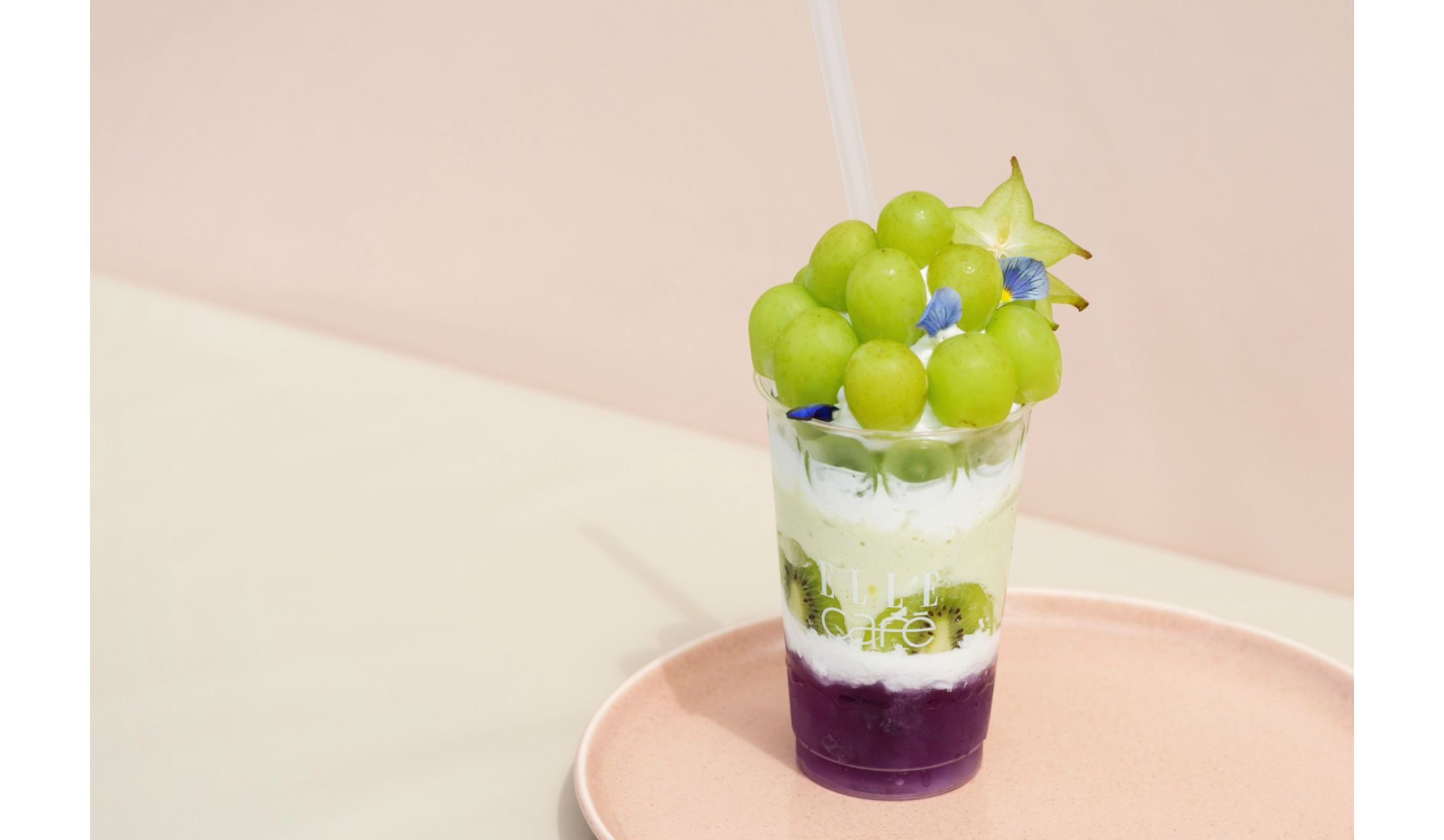 シャインマスカットボンボン ¥1,800(税抜)ELLE café GINZA SIX店 GINZA SIX B1F 販売期間:9月1日~10月31日