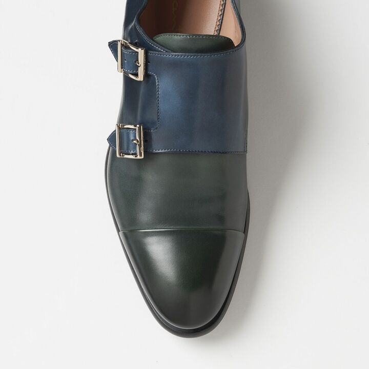 靴［ソール2.5cm］¥140,000（リエート〈サントーニ〉）