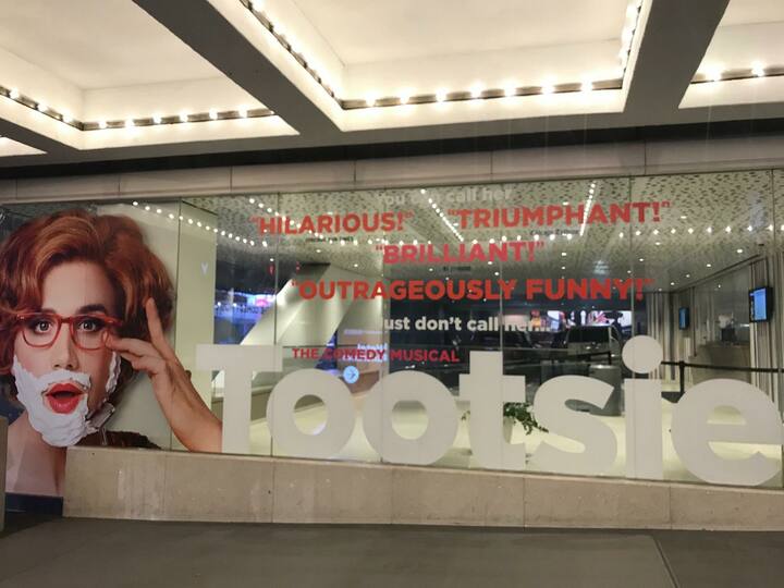 マーキーズ劇場チケット売場:筆者撮影