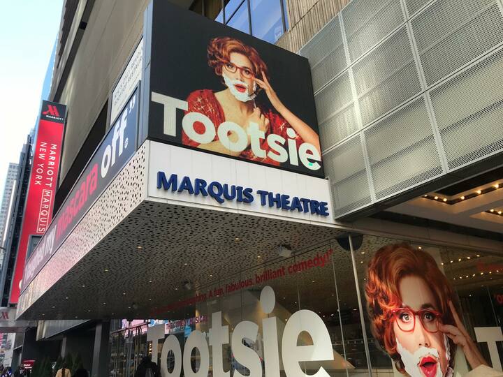 マーキーズ劇場:筆者撮影