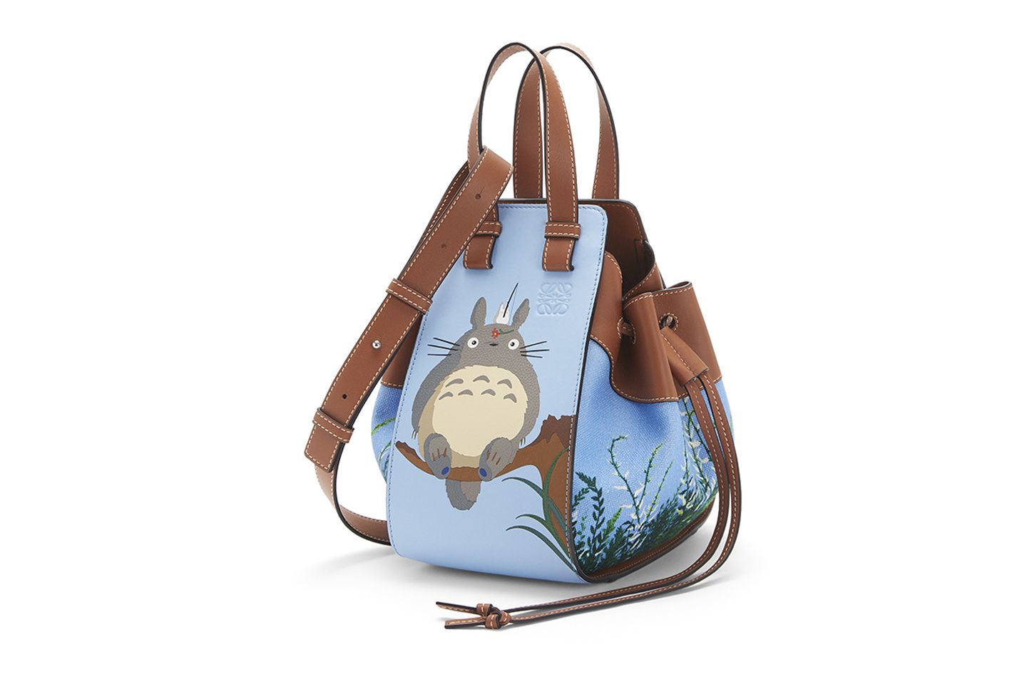 「LOEWE × となりのトトロ」カプセルコレクション