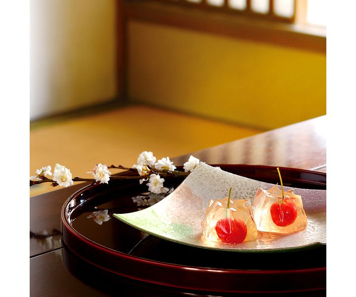 「花桜桃 12個入」(宗家 源吉兆庵)