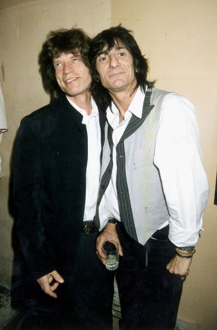 右は、ロン・ウッド。