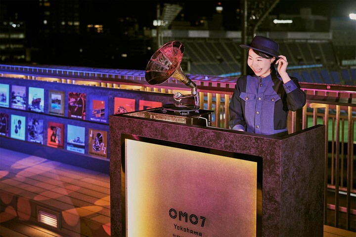 「OMO7横浜 by 星野リゾート」で開催される「気分上々、ハマナイト」の様子