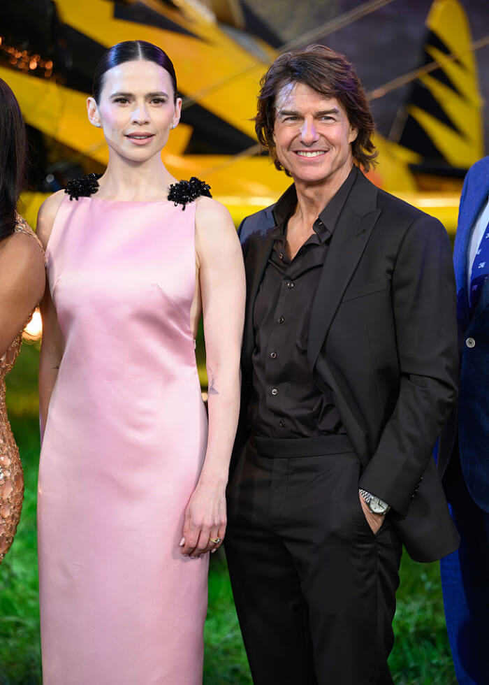 右は、トム・クルーズ。