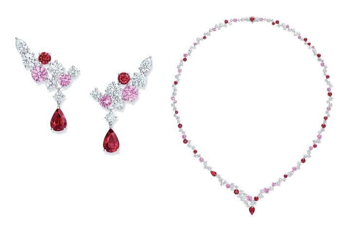 「ハリー・ウィンストン」の『スパークリングクラスター』コレクション