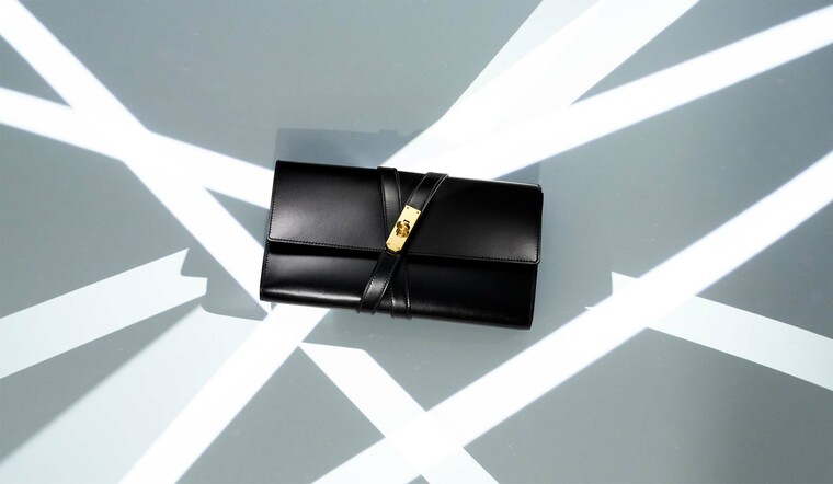 エルメスのクラッチバッグ『ケリー・ドゥブルトゥール』