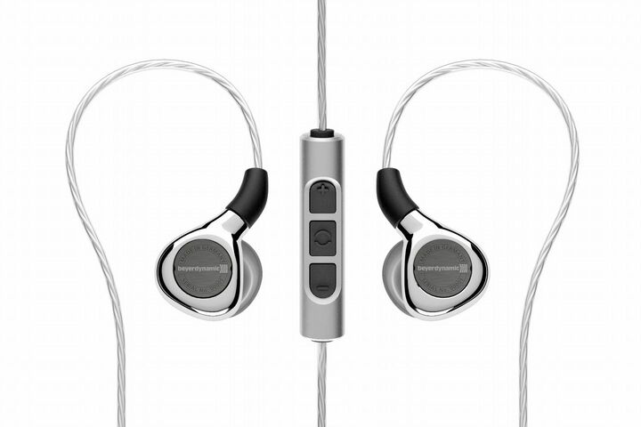 実売価格12万前後