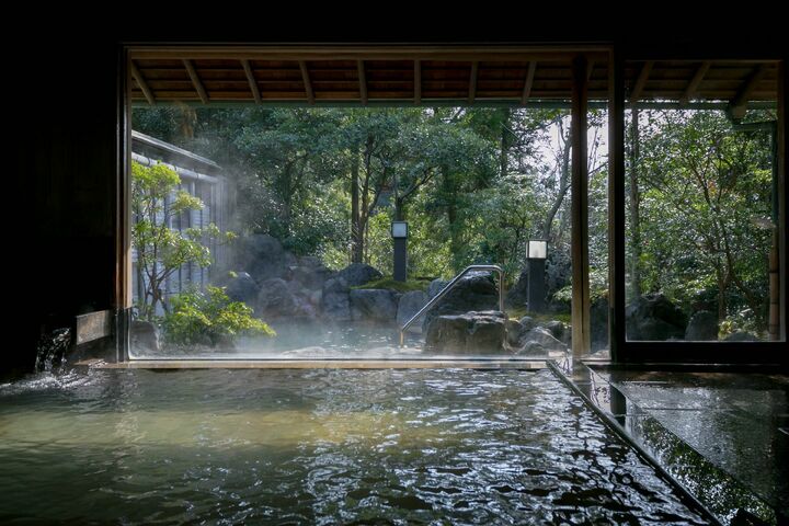 内湯からの眺め