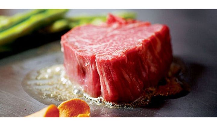 梅田のステーキおすすめ8軒!ランチや食べ放題が口コミ人気のお店や、ステーキハウスの名店を厳選
