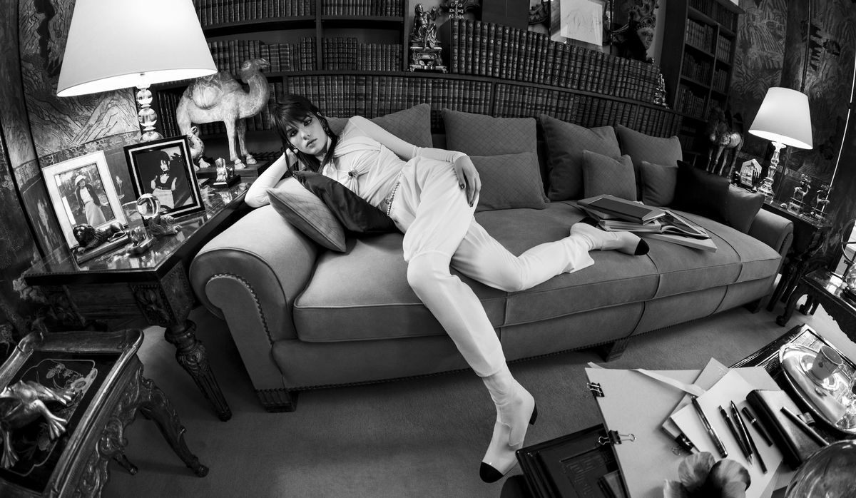 シャネルの2021/22年 クルーズ コレクションに先駆け、ティーザー映像