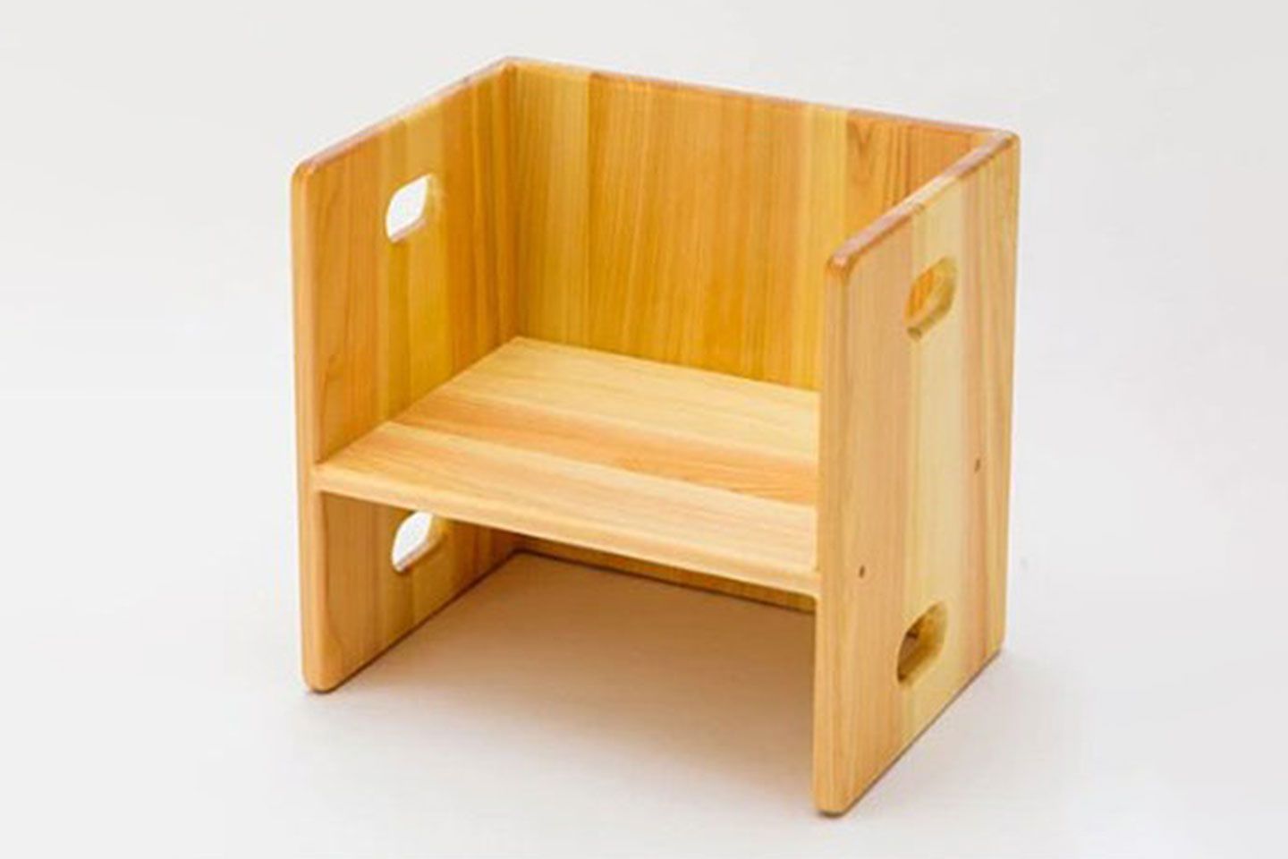 ぬくもりが優しい子ども家具