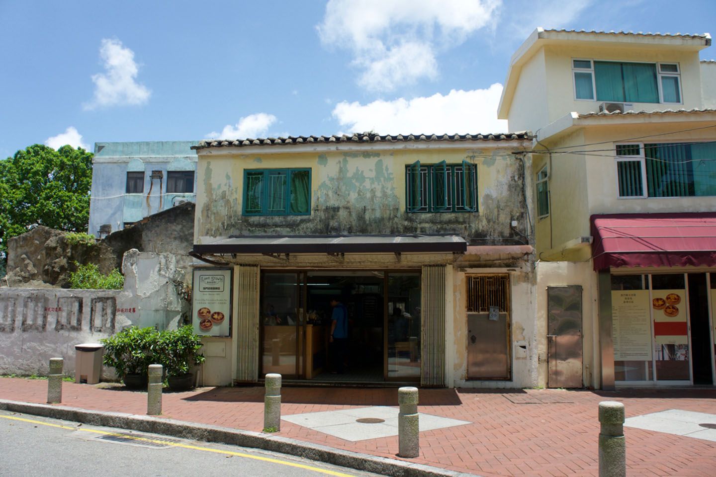 オープン当初の佇いを今に伝えるマカオ・コロアン島のロード・ストウズ・ベーカリー本店(勝部さん撮影)