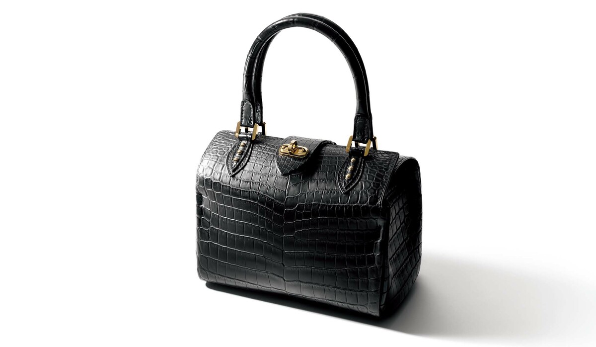 モラビト　「オルセー」 オーストリッチバッグ　　黒 モラビト 「オルセー」 オーストリッチバッグ 黒 モラビト