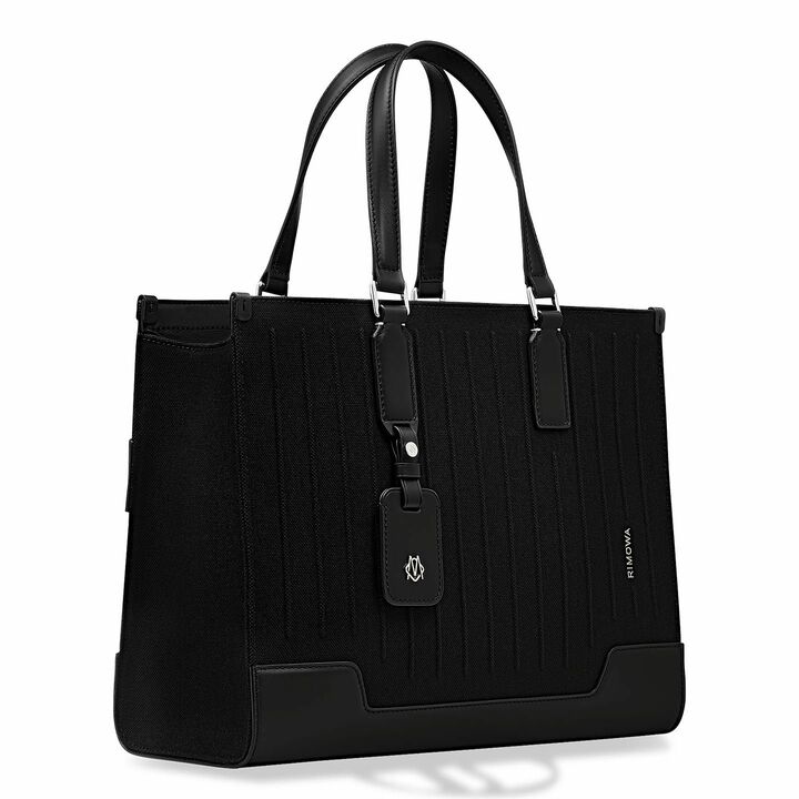 リモワ トートバッグ ミディアム ［サイズ：H27.5×W34.5×D13cm］￥146,300