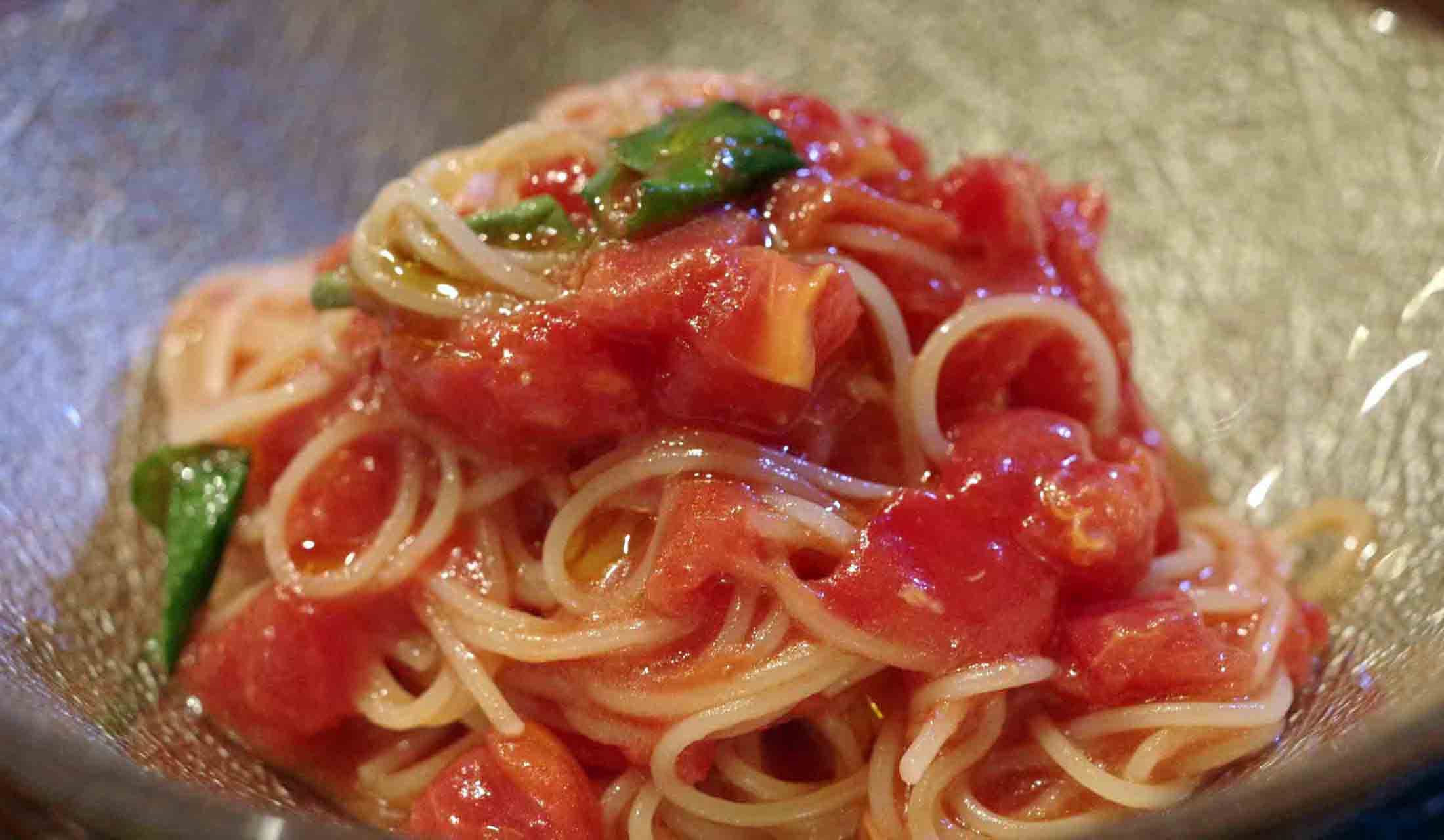 山中さんちのトマトの冷製カッペリーニ