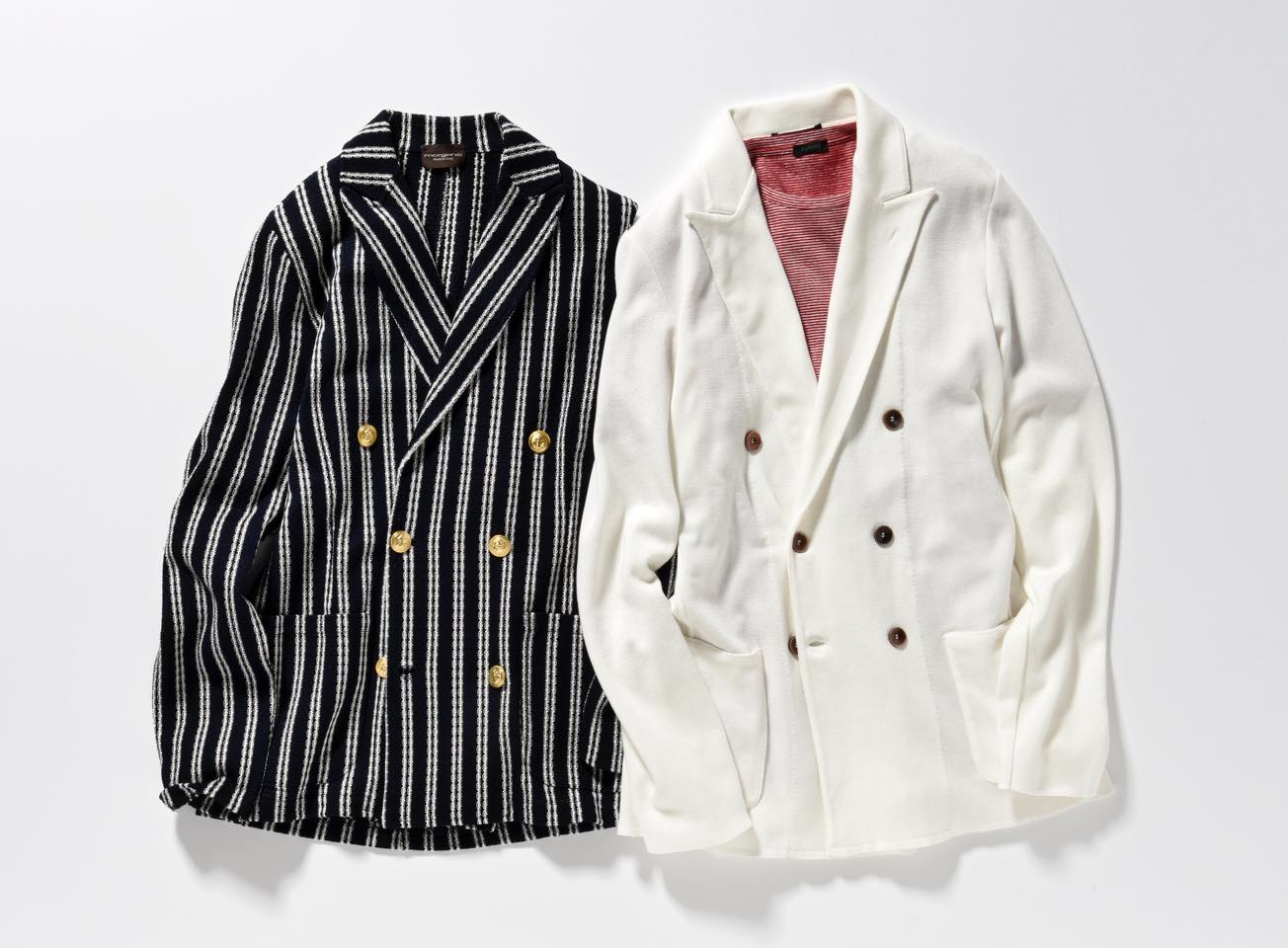 左/ジャケット¥59,000(インテレプレ〈モルガーノ〉)右/ジャケット¥65,000(ビームス 六本木ヒルズ〈ラルディーニ〉)、ニット¥25,000(スローウエアジャパン〈ザノーネ〉)