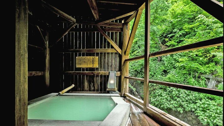 山形県・蔵王温泉「深山荘 高見屋」のせせらぎの湯