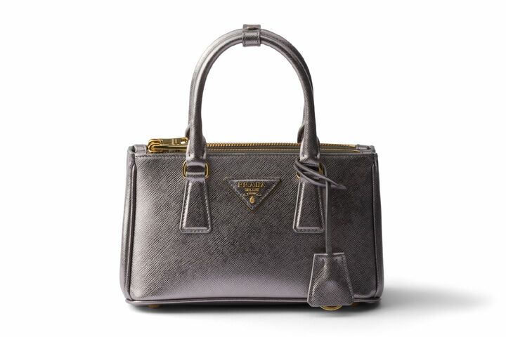 「プラダ」のバッグ『プラダ ガレリア』